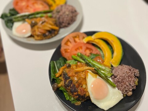 ダイエットに♪鶏むね肉で低脂質ハンバーグ